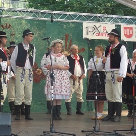 V praznove to opäť žilo folklórom - 3