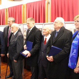 V uhrovci si pripomenuli 95. výročie narodenia rodáka a predstaviteľa pražskej jari - Uhrovec8