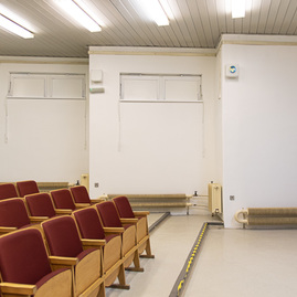 Zväčšiť fotografiu - Vesmír budú návštevníci spoznávať v komfortnejšej sále - TSK_hvezdáreň_prestavba_mini (1 of 12)