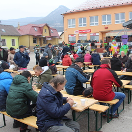 Víkend v trenčianskom kraji ovládli fašiangy, zabíjačkové špeciality a masky - IMG_4925
