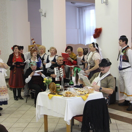Víkend v trenčianskom kraji ovládli fašiangy, zabíjačkové špeciality a masky - IMG_4994
