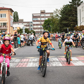 Zväčšiť fotografiu - Víkendové podujatia prilákali tisíce ľudí - TSK_nedela_08_22_mini (16 of 83)