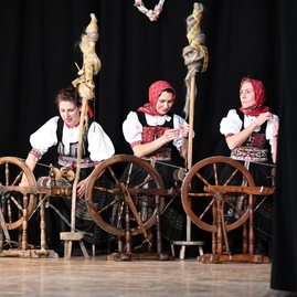 Zväčšiť fotografiu - Zimný folklórny festival privítal v turnej viac ako dve stovky účinkujúcich - DSC_8763