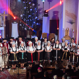 Zväčšiť fotografiu - Známy benefičný koncert dnes vysielali priamo z púchovskej doliny - TSK_V slovenskom Betleheme_Lysá 2021_mini-16