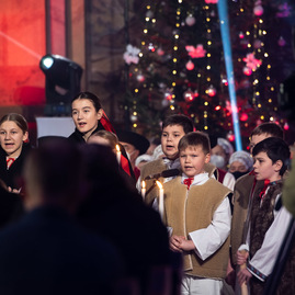 Zväčšiť fotografiu - Známy benefičný koncert dnes vysielali priamo z púchovskej doliny - TSK_V slovenskom Betleheme_Lysá 2021_mini-3