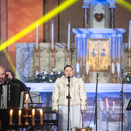 Zväčšiť fotografiu - Známy benefičný koncert dnes vysielali priamo z púchovskej doliny - TSK_V slovenskom Betleheme_Lysá 2021_mini-31