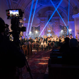 Zväčšiť fotografiu - Známy benefičný koncert dnes vysielali priamo z púchovskej doliny - TSK_V slovenskom Betleheme_Lysá 2021_mini-42