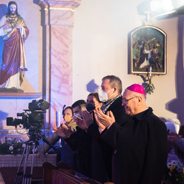 Zväčšiť fotografiu - Známy benefičný koncert dnes vysielali priamo z púchovskej doliny - TSK_V slovenskom Betleheme_Lysá 2021_mini-49