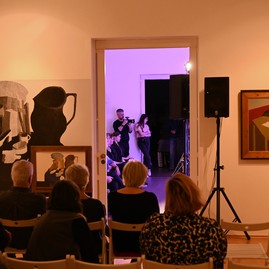 Zväčšiť fotografiu - Župná galéria oslavuje unikátnou výstavou - DSC_2683