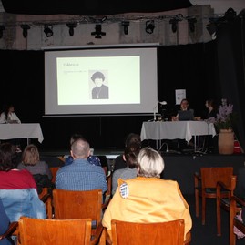 Zväčšiť fotografiu - Župní múzejníci prezentovali významné osobnosti národopisného zberateľstva - IMG_6236