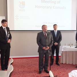 Bilaterálne rozhovory honorárnych konzulov so slovenskými podnikateľmi,    po prvýkrát v trenčianskom kraji - 1_resize