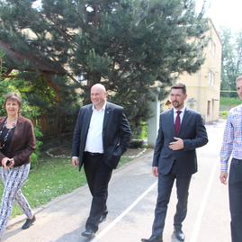 Delegácia z juhomoravského kraja sa na trenčiansku župu prišla inšpirovať systémom duálneho vzdelávania a projektom zelená župa - IMG_3526