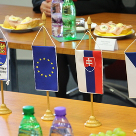 Delegácia z juhomoravského kraja sa na trenčiansku župu prišla inšpirovať systémom duálneho vzdelávania a projektom zelená župa - IMG_5238