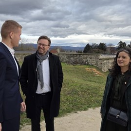 Zväčšiť fotografiu - Draškovičov kaštieľ privítal návštevu z nórskeho veľvyslanectva