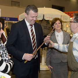 Podpis dohody o spolupráci medzi tsk a jmk - 20140116_BRNO_038w