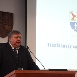 Pracovné rokovanie zástupcov trenčianskeho samosprávneho kraja a rady zlínskeho kraja - DSC02427