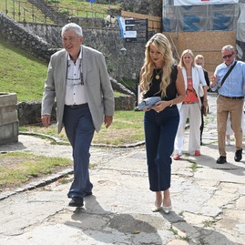 Zväčšiť fotografiu - Ronald weiser sa po rokoch opäť vrátil na trenčiansky hrad