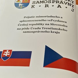Zväčšiť fotografiu - Trenčiansky župan sa stretol s českým veľvyslancom - 20230412_111148