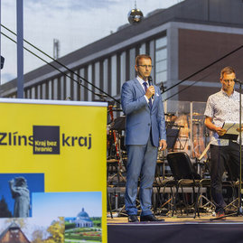 Zväčšiť fotografiu - Župan si v partnerskom regióne prevzal významné ocenenie - _W4A2406_web_3