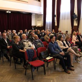 Diskusia k akčnému plánu pre hornú nitru sa presunula do novák - IMG_4258