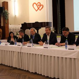 Diskusia k akčnému plánu pre hornú nitru sa presunula do novák - IMG_4275