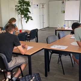 Zväčšiť fotografiu - Do projektu rekvalifikácií sa zapojila už takmer stovka zamestnancov baní - asdas