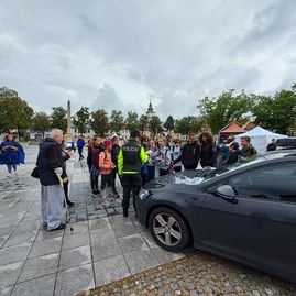 Zväčšiť fotografiu - Enviro aktivity zaplnili námestie v prievidzi - 20220920_110716