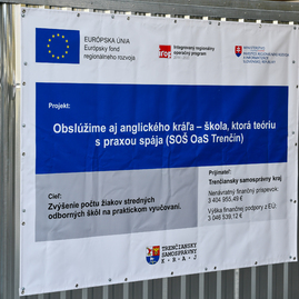 Zväčšiť fotografiu - Gastrocentrum pod brezinou čaká komplexná rekonštrukcia, z pôvodnej stavby zostane len skelet - DSC_2577