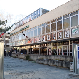 Zväčšiť fotografiu - Gastrocentrum pod brezinou čaká komplexná rekonštrukcia, z pôvodnej stavby zostane len skelet - IMG_6428