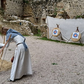 Zväčšiť fotografiu - Južné opevnenie a čerešňový sad v sobotu 1.10.2022 ožili - Juž2_resize