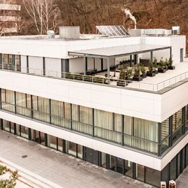 Zväčšiť fotografiu - Moderné gastrocentrum uspelo v súťaži stavba roka - 432364518_369823449384409_5555054195544118939_n