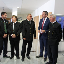 Zväčšiť fotografiu - Na zmiernenie dopadov zatvorenia hornonitrianskych baní schválila európska komisia štátnu pomoc - IMG_5530