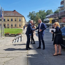 Zväčšiť fotografiu - Nové eurofondy prinášajú nové príležitosti aj pre trenčiansky kraj - 20230601_095946