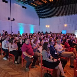 Zväčšiť fotografiu - Nové eurofondy prinášajú nové príležitosti aj pre trenčiansky kraj - 20230601_101207