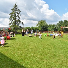 Zväčšiť fotografiu - Podávať enviroprojekty bude možné elektronicky - 70_hradok