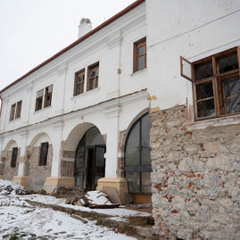 Zväčšiť fotografiu - Pokračuje obnova draškovičovho kaštieľa - 20221215_164w
