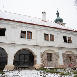 Zväčšiť fotografiu - Pokračuje obnova draškovičovho kaštieľa - 20221215_165w