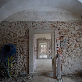Zväčšiť fotografiu - Pokračuje obnova draškovičovho kaštieľa - 20221215_183w
