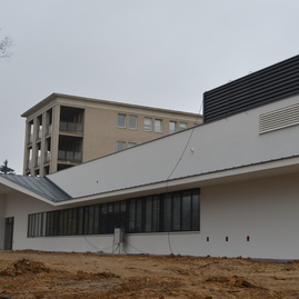 Zväčšiť fotografiu - Prioritou župy v rámci plánu spravodlivej transformácie sú investície do kvality života ľudí na hornej nitre - DSC_0856