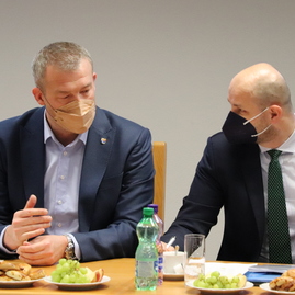 Zväčšiť fotografiu - Prioritou župy v rámci plánu spravodlivej transformácie sú investície do kvality života ľudí na hornej nitre - IMG_5068