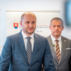 Zväčšiť fotografiu - Prvá výzva z programu slovensko podporí odborné školstvo na hornej nitre - DSC02118