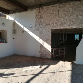 Skleník na trenčianskom hrade by ste už nespoznali, takto pokračujú práce na jeho rekonštrukcii - IMG_20180906_091717