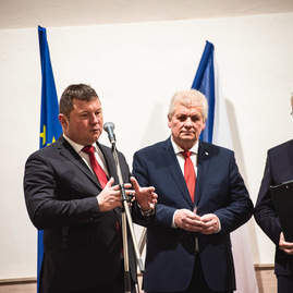 Zväčšiť fotografiu - Spája ich minulosť aj plány do budúcnosti - TSK_stretnutie_mini-28