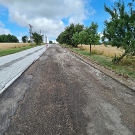 Zväčšiť fotografiu - Spoznávanie krás na oboch stranách hranice uľahčí vynovená cesta - TSK_Myjavsko_rekonštrukcia (1)
