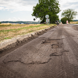 Zväčšiť fotografiu - Spoznávanie krás na oboch stranách hranice uľahčí vynovená cesta - TSK_Zlepšenie dostupnosti Myjavska_mini (8 of 38)