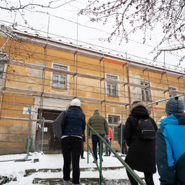 Zväčšiť fotografiu - Strednú odbornú školu v pruskom menia k lepšiemu dva veľké projekty - 20221215_071w