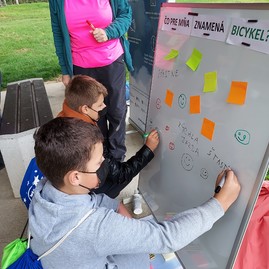 Zväčšiť fotografiu - Svetový deň bez áut sme oslávili symbolicky najmä ekologicky - 20210922_112209