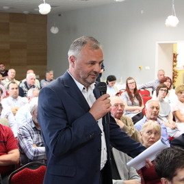 Transformáciu regiónu hornej nitry i rozpracovaný akčný plán bližšie predstavila panelová diskusia, prvé verejné prerokovanie hostila handlová - IMG_0787