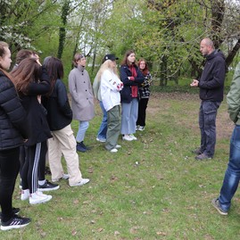 Zväčšiť fotografiu - Trenčianska župa si deň zeme opäť pripomenula zmysluplnou aktivitou - IMG_7247