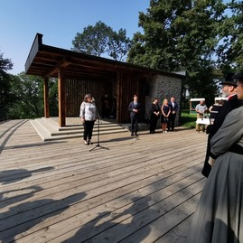 Zväčšiť fotografiu - Trenčiansky hrad ponúka nové výhľady i novosprístupnené zákutia - ceska strana2